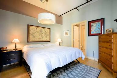 Main picture of 301 Massachusetts Ave NW