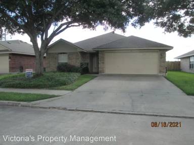 Main picture of 104 Gemini Ct