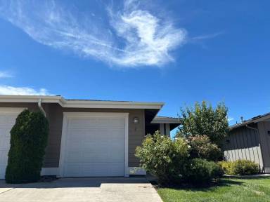 Main picture of 1031 NE Watt Way