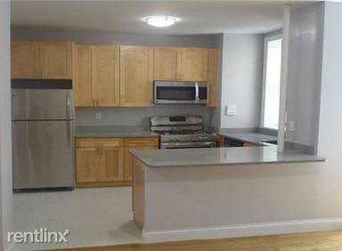 Main picture of 11 W 123rd St