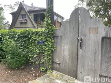 Main picture of SW Corner Of Vista Avenue San St