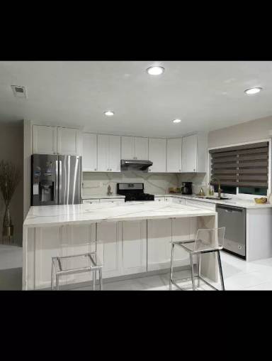 Main picture of 10515 Giffin Way
