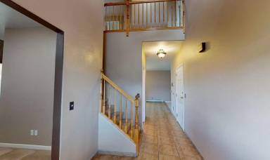 Main picture of 523 W 5th Ave