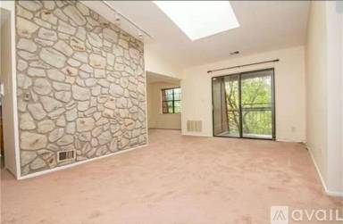 Main picture of 203 Sierra Ct