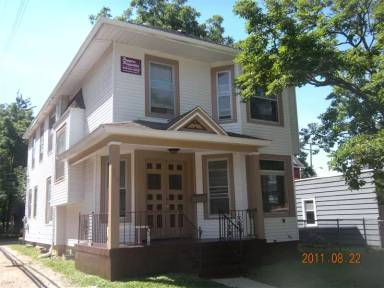 Main picture of 710 McKinley Ave