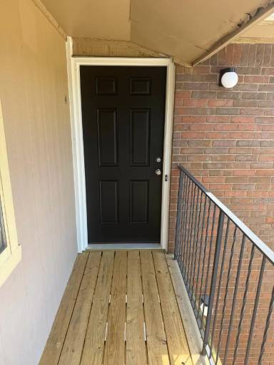 Main picture of 616 S Mount Carmel Ave