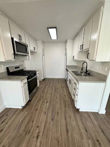 Main picture of 18225 Kingsdale Ave