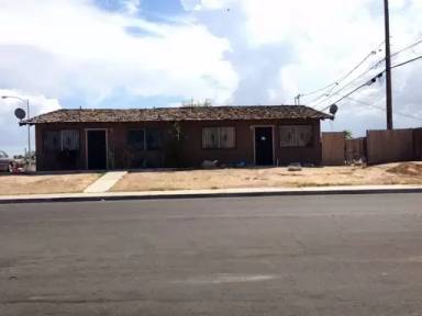 Main picture of 2159 Belmont St