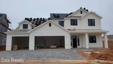 Main picture of 3041 E Rill Dr