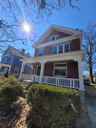 Main picture of 11 Highland Ave