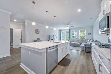 Main picture of 1339 Bermuda Grass Dr