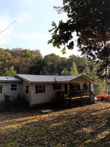 Main picture of 444 Leon White Rd
