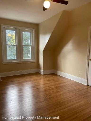 Main picture of 921 Lafayette Ave