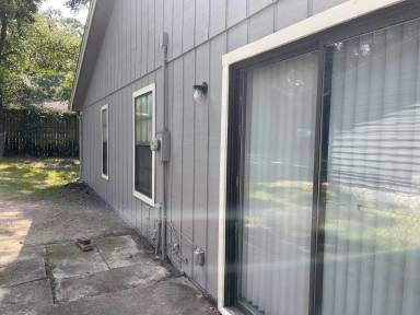 Main picture of 1855 Meriadoc Rd