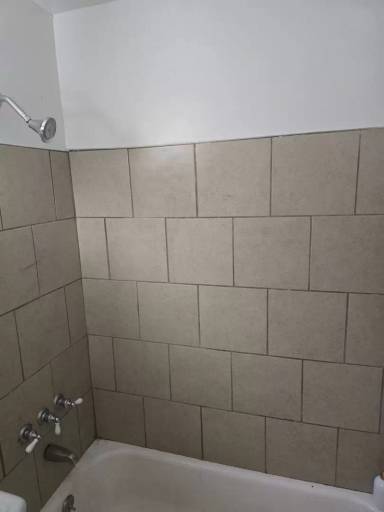 Main picture of 1992 McKinley St