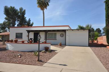 Main picture of 153 E Los Arcos