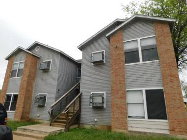 Main picture of 2509 W Slaughter Ln