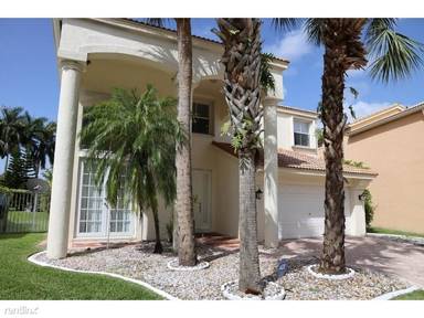 Main picture of 7330 Copperfield Cir