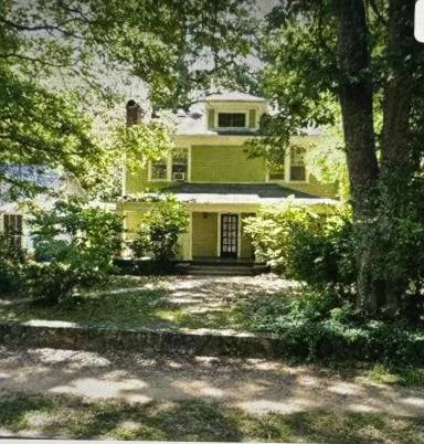 Main picture of 221 Vance St