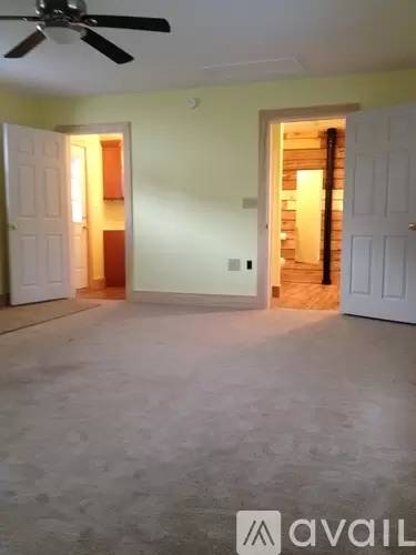 Main picture of 208 E Lincoln Ave