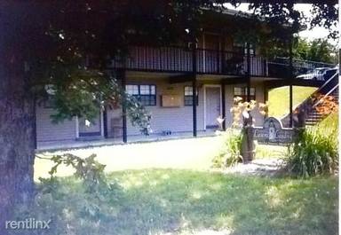 Main picture of 688 N Leverett Ave