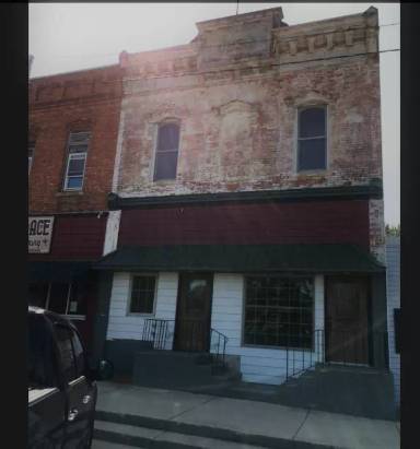 Main picture of 214 S Main St
