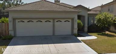 Main picture of 370 Madison Ct