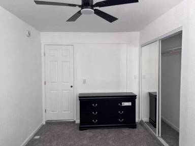 Main picture of 2445 Town Cir
