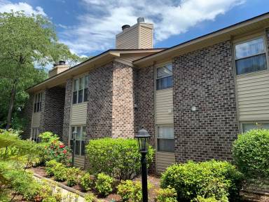 Main picture of 404 75th Ave N