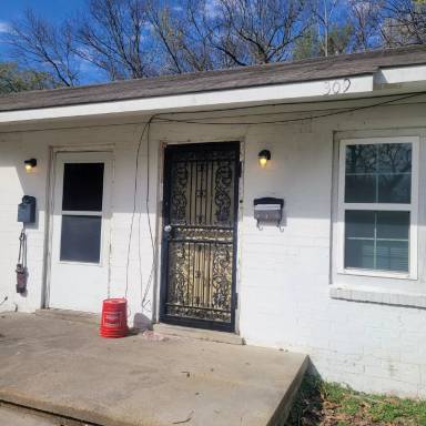 Main picture of 311 Walnut St
