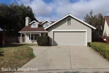 Main picture of 5 Westport Cir