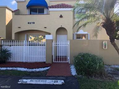 Main picture of 8570 NW 3rd Ln