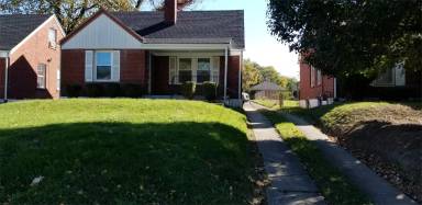 Main picture of 1447 Olive St