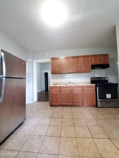 Main picture of 31 Lexington Ave