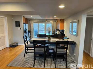 Main picture of 3648 N California Ave