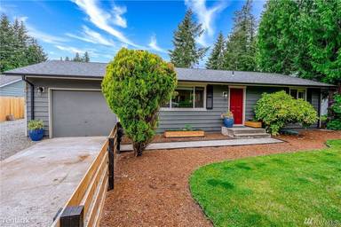 Main picture of 26927 235th Ave SE