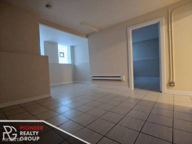 Main picture of 2884-2888 N Clark St Apartments