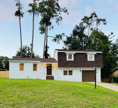 Main picture of 3179 River Oak Rd