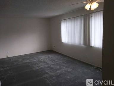 Main picture of 8341 De Soto Ave