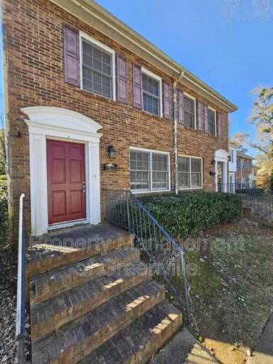 Main picture of 1438 Dover Rd