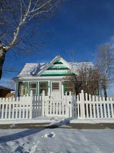 Main picture of 338 N 2nd St