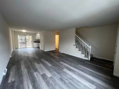 Main picture of 318 Old Forge Dr