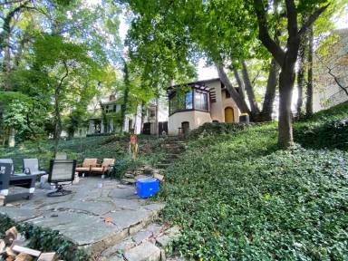 Main picture of 2074 Iuka Ave