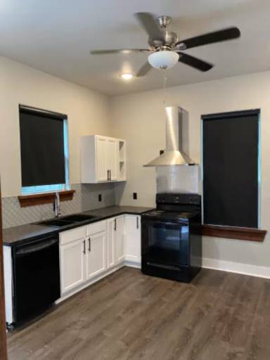 Main picture of 2116 King St