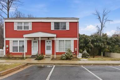 Main picture of 8870 Pennsbury Pl