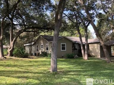 Main picture of 233 Kentucky Blvd