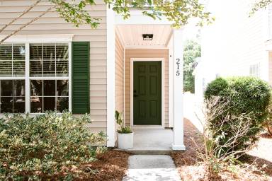 Main picture of 215 Dillard Mill Dr
