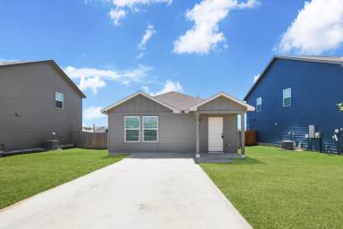 Main picture of 256 Texas Angel Way