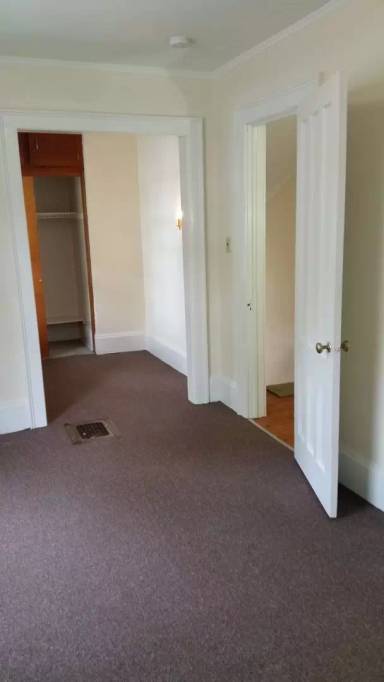 Main picture of 120-24 Trinity Place