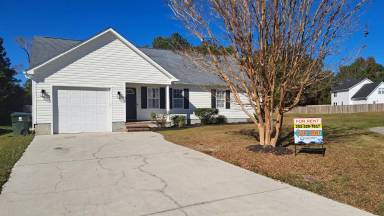 Main picture of 312 S Tree Ct